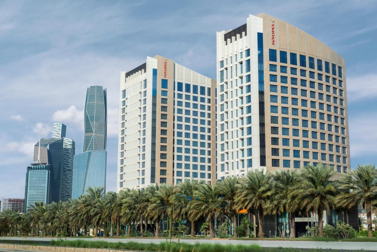 Movenpick Hotel And Residences Rijád Exteriér fotografie Conrad Abu Dhabi