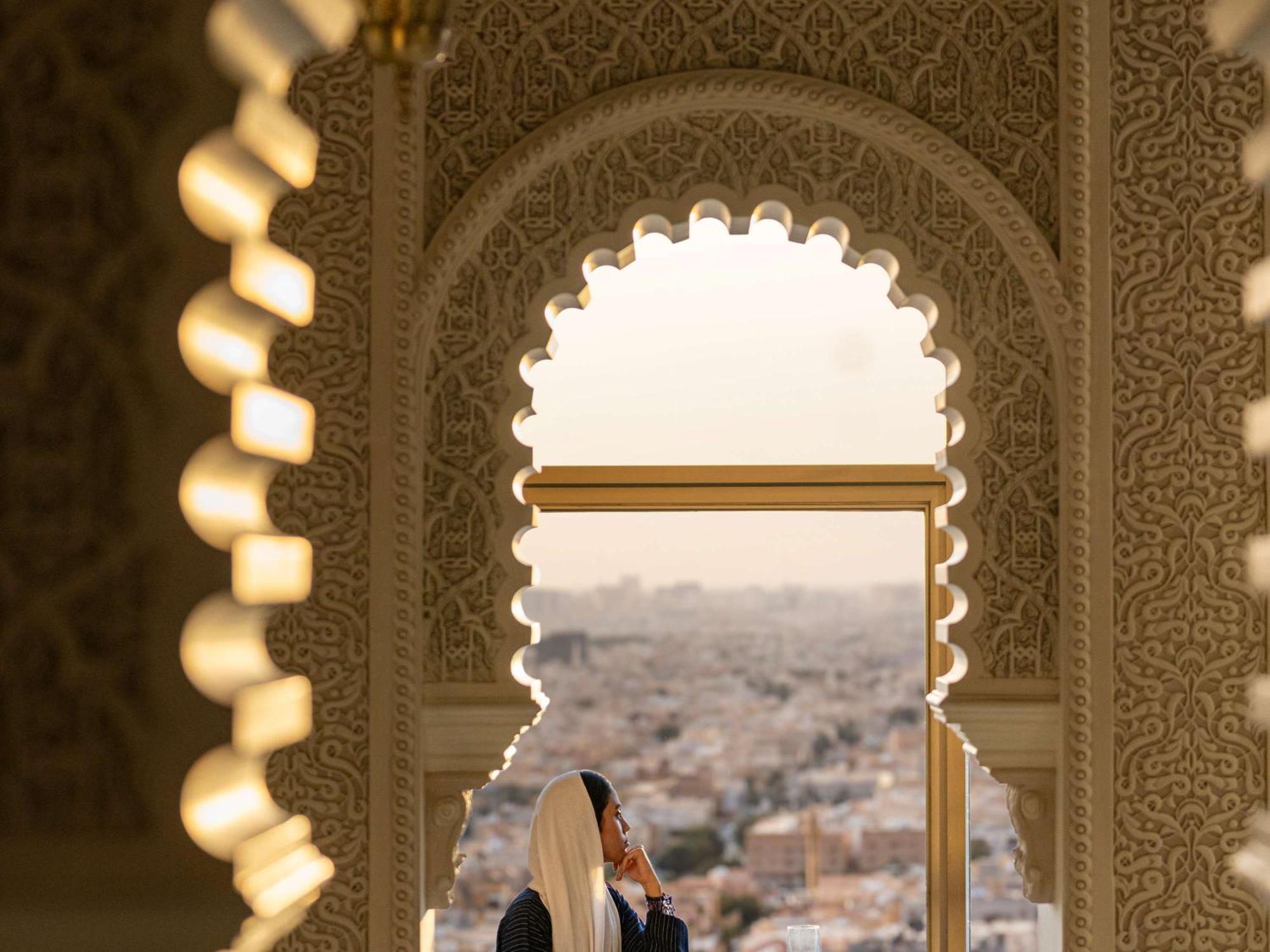 Movenpick Hotel And Residences Rijád Exteriér fotografie A Moroccan wedding